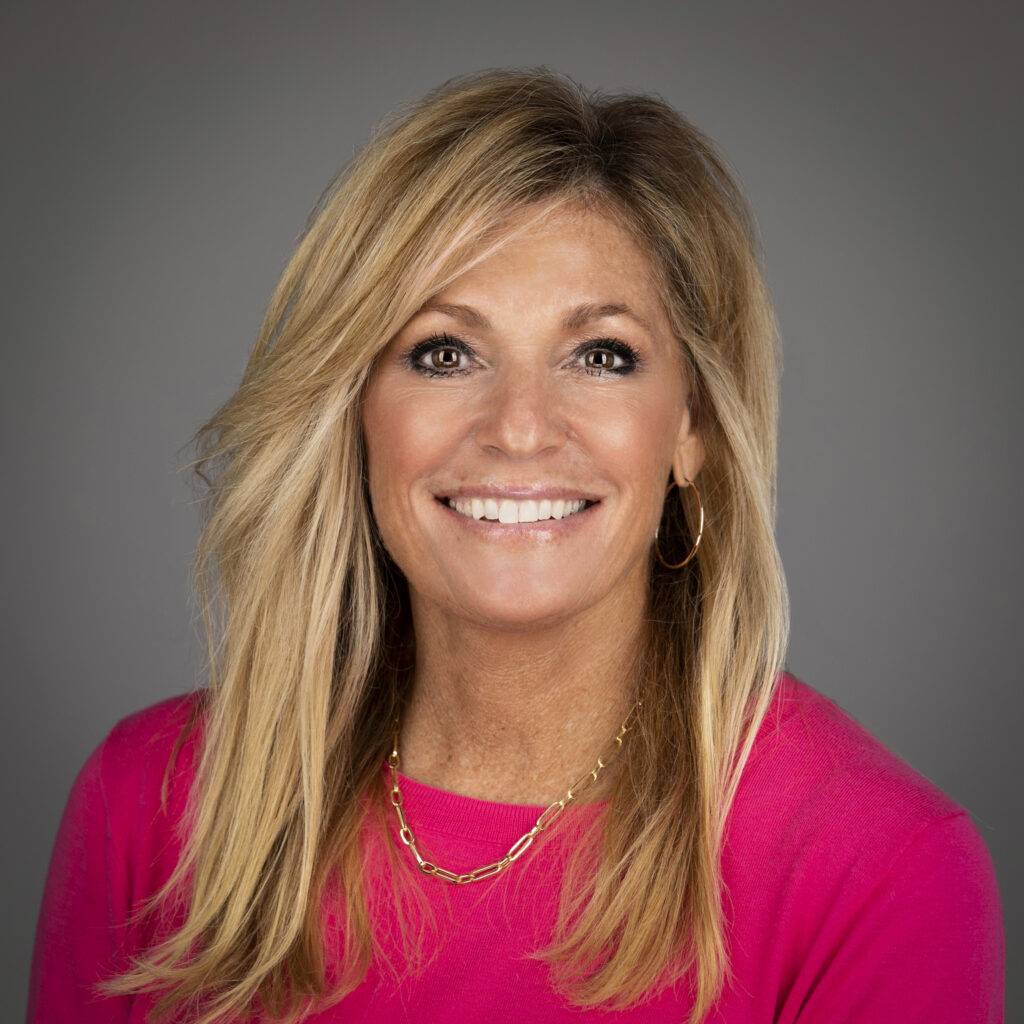 Enhance Your Corporate Image with Paul Marino's Exceptional Group Photos in Palm Beach Gardens