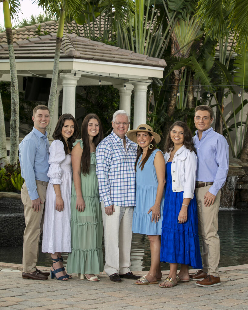 Outdoor family portrait Palm Beach Gardens by Paul Marino Photography